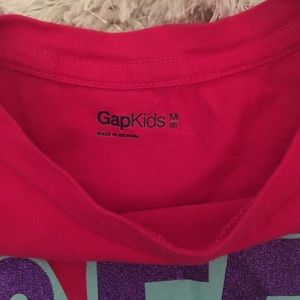 Gap Kids size 8 (M) long sleeve pink T-shirt